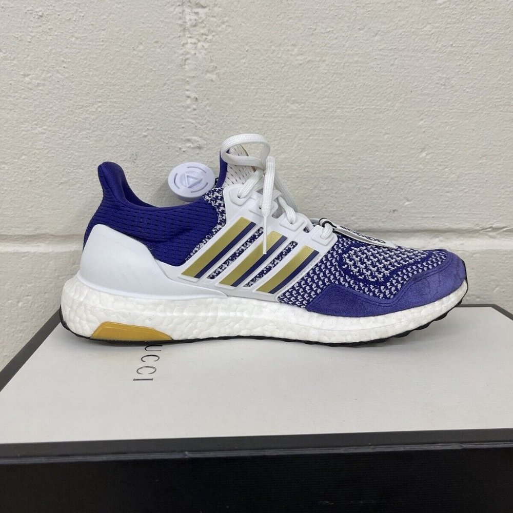 Adidas Ultra boost 1.0 Washington Huskies PE Purple White Gold (HG5867) Sz 7.5 - Picture 3 of 11